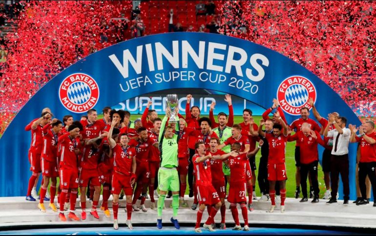 El Bayern Múnich se proclamó este jueves campeón de la Supercopa de Europa y ganó su segundo título en este torneo, trece años después del anterior. TWITTER / @ChampionsLeague