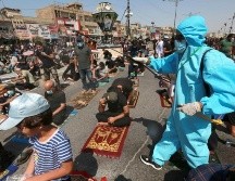 La pandemia de COVID-19, que comenzó a finales de 2019 en China, superará en los próximos días el millón de muertos. EFE/A. Jalil