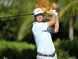 Roberto Díaz libra el corte en el torneo de golf de Puntacana