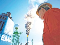 Pemex detalla que en el octavo mes logró una mejora en los niveles de extracción en dos de tres tipos de crudo. SUN/ARCHIVO