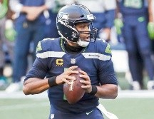 Russell Wilson acumula nueve pases de anotación tras dos juegos celebrados. AFP/A. Parr