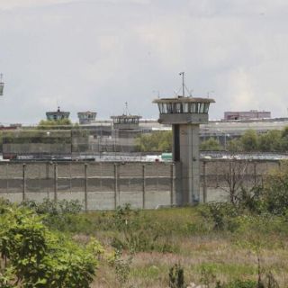Anuncian cierre del penal federal de Puente Grande