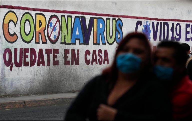 Hasta el último corte, México sumó 730 mil 317 casos de coronavirus y 76 mil 430 muertes. AP / ARCHIVO