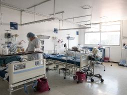 El lunes, la Secretaría de Salud informó que en México han fallecido 76 mil 603 personas a causa del nuevo coronavirus, mientras que 733 mil 717 han dado positivo a COVID-19. NTX / ARCHIVO