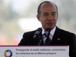 En otro tuit, Calderón detalló que está en contra de la violencia y las agresiones físicas en manifestaciones. NTX/ARCHIVO