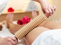 Propuesta. La maderoterapia aplicada por especialistas es una herramienta de salud y belleza.