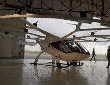 VoloCity está equipado con 18 motores y nueve baterías; puede llevar a dos personas, incluyendo al piloto. AFP/E. Piermont