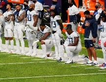 El martes, la NFL anunció que tres jugadores de los Titans y cinco empleados del equipo arrojaron positivo por COVID-19. Este miércoles se sumó un nuevo caso. AP