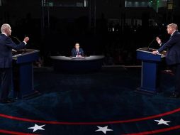 Debido al caótico debate de este martes, organizadores reconocieron la necesidad de cambiar los formatos. EFE/O. Douliery