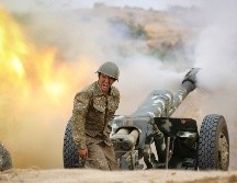 Los combates entre las fuerzas de Armenia y Azerbaiyán estallaron el domingo, y se consideran los peores desde hace años. Hasta hoy, confirman alrededor de 130 muertos. AP / S. Gyulumyan