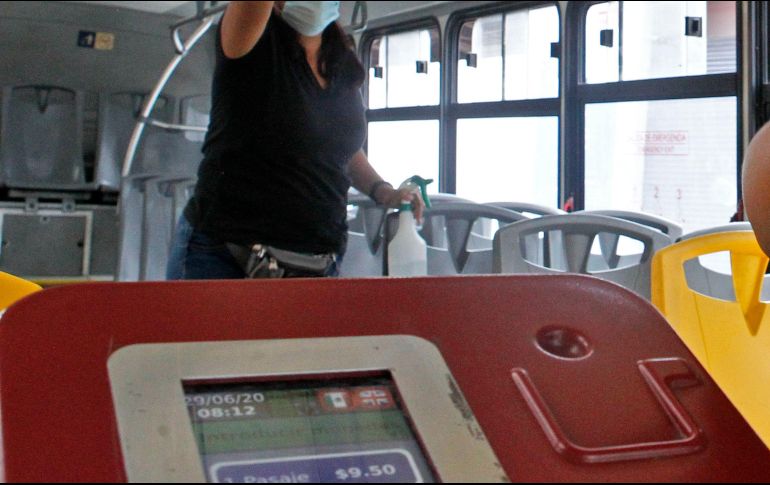 La CEDHJ y la  FEU han denunciado el excedente que recauda el transporte público al no entregar el cambio. EL INFORMADOR/Archivo