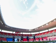 Las posibilidades de que el Clásico Tapatío se lleve a cabo con afición no son muchas, aunque esto podría cambiar la próxima semana. IMAGO7
