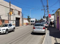 A su llegada, uniformados  de Zapopan encuentran a una pareja inconsciente con impactos de proyectil de arma de fuego. ESPECIAL