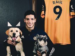 Jiménez ha sido el máximo anotador del equipo en sus dos primeras temporadas, y en la reciente campaña ha contribuido con dos goles en tres partidos. TWITTER / @Wolves