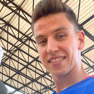 Igor Lichnovksy se iría del Cruz Azul