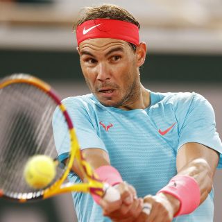 Nadal avanza con paso firme en Roland Garros