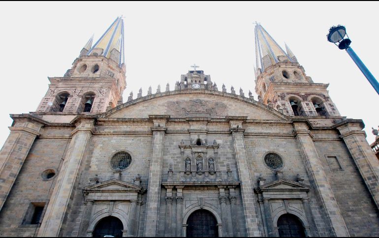 Uno de los proyectos es un video mapping en Catedral de Guadalajara. AFP/ARCHIVO
