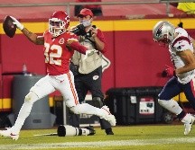 CLAVO FINAL. Tyrann Mathieu (izq.) devolvió una intercepción a las diagonales para liquidar el juego de ayer. AP / J. Roberson