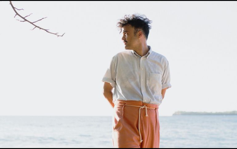 ALEX FERREIRA. El artista libera toda la “buena onda” en su material más reciente,. CORTESÍA• H. Perellano