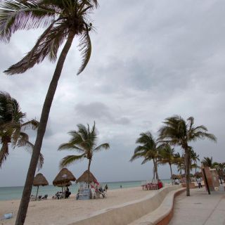 El huracán ''Delta'' alcanza categoría 2 en su camino a Yucatán