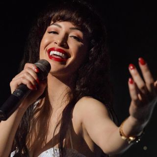 "Selena: La Serie": Netflix revela teaser y fecha de estreno