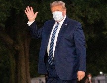 Donald Trump salió el lunes por la tarde del hospital militar Walter Reed, donde permaneció hospitalizado unos días. EFE/K. Cedeno