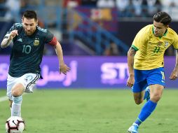 Jugadores como Messi y Coutinho tratarán de ayudar a sus respectivas selecciones a calificar a la próxima Copa del Mundo. AP / ARCHIVO