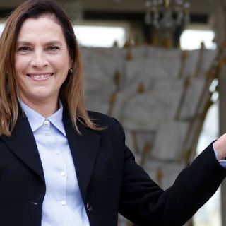 Beatriz Gutiérrez inaugura exposición sobre cultura olmeca en París