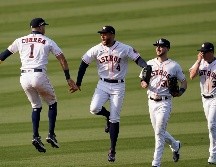 El equipo bateó .322 en la serie. Correa, José Altuve, Alex Bregman y Kyle Tucker batearon sobre .400 y George Springer tuvo un promedio de .389. AP / A. Landis