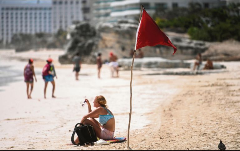 Los visitantes foráneos gastaron 466.8 millones de dólares en el octavo mes de 2020; durante el mismo periodo del año anterior dejaron mil 752.6 MDD en el país. AFP