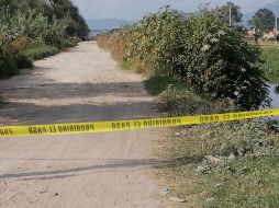 El Instituto Jalisciense de Ciencias Forenses (IJCF) realizó la recolección de cuerpos para resguardar y buscar la identidad de los hombres. ESPECIAL