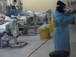 De las personas infectadas, el 89 por ciento se atienden en aislamiento domiciliario, mientras que el resto requiere hospitalización. EFE/ARCHIVO