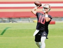 En la práctica Jimmy Garoppolo demostró que está saludable. AP