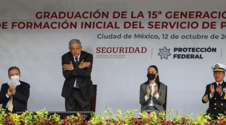 El Presidente encabezó la ceremonia de graduación de la 15 generación del Curso de Formación Inicial del Servicio de Protección Federal (SPF). SUN / D. Sánchez