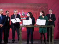 AMLO señaló que el plan es que a partir del primer trimestre de 2021 se comience con el periodo de vacunación contra el coronavirus. TWITTER / @JesusRCuevas