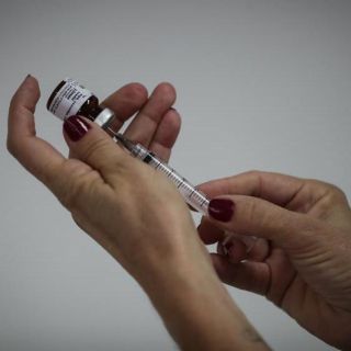 Rusia autoriza pruebas de vacuna Sputnik V para mayores de 60 años