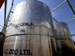 Desde mediados de año el Consejo Regulador del Tequila llevó a los tribunales de la Unión Europea un conflicto con la cervecera Heineken. AFP/ARCHIVO