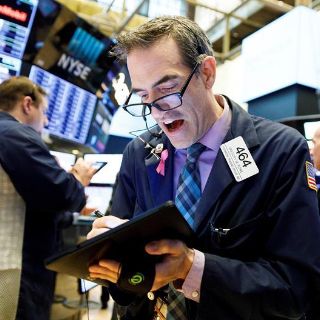 Wall Street cierra en rojo y el Dow cae un 0.55 %