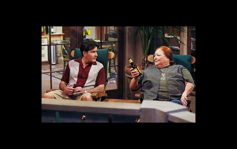 TWITTER / @charliesheen