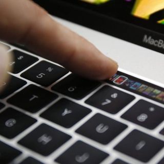 ¿Cómo poner arroba en tu computadora?