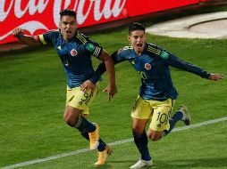 Radamel Falcao y James Rodríguez lideran a la Selección colombiana. EFE