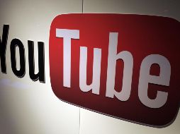 La red dice que actúa de forma anticipada ante el eventual lanzamiento de una o más vacunas y el escepticismo entre muchas personas sobre su utilidad. AFP / ARCHIVO