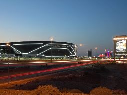 El Allegiant Stadium es el flamante nuevo hogar de los Raiders, franquicia que se trasladó a Las Vegas desde Oakland para el inicio de la campaña 2020. AFP / ARCHIVO