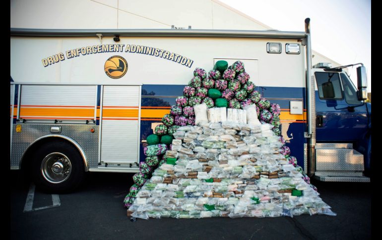 El histórico decomiso de drogas se exhibió en una rueda de prensa en Montebello, California. AP/The Orange County Register/S. Reingewirtz/