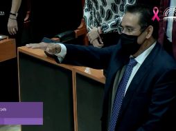 Tras ser declarado electo, el contralor Meza Rincón toma protesta. ESPECIAL