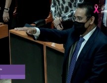 Tras ser declarado electo, el contralor Meza Rincón toma protesta. ESPECIAL
