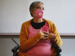 SOBREVIVIENTE. Ana María Olague fue diagnosticada con cáncer de mama hace más de un año y recibió una prótesis que le ayudó a sentirse más segura luego de que le tuvieran que extirpar su seno izquierdo. EL INFORMADOR • G. GALLO