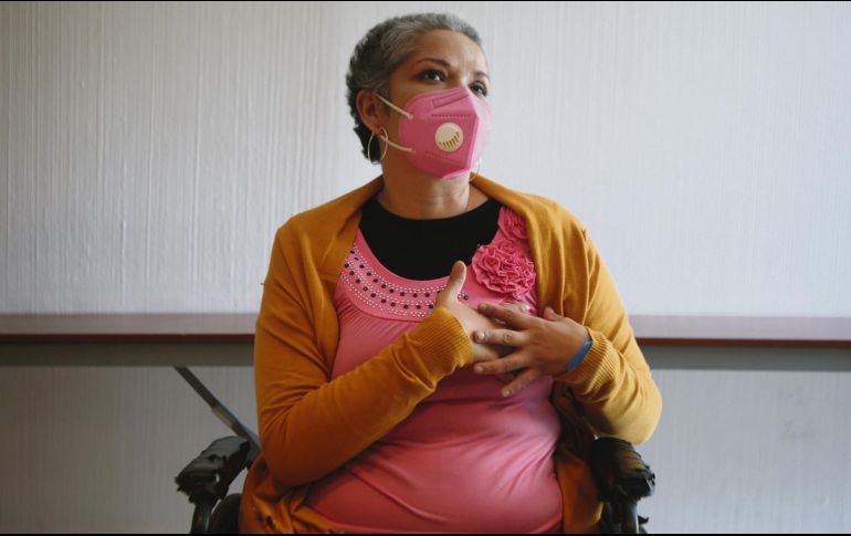 SOBREVIVIENTE. Ana María Olague fue diagnosticada con cáncer de mama hace más de un año y recibió una prótesis que le ayudó a sentirse más segura luego de que le tuvieran que extirpar su seno izquierdo. EL INFORMADOR • G. GALLO