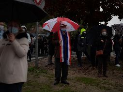 Señalan que los 46 millones de los 67 millones de habitantes de Francia estarán bajo toque de queda desde la 9 p.m. hasta las 6 a.m. EFE / J. De Rosa