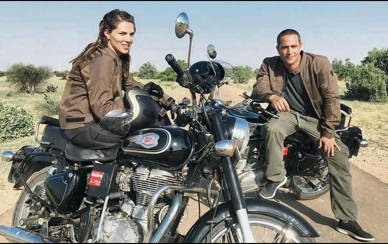 Margarita y Michel. La pareja se preparó a fondo para descubrir a la India en un viaje que decidieron documentar. ESPECIAL